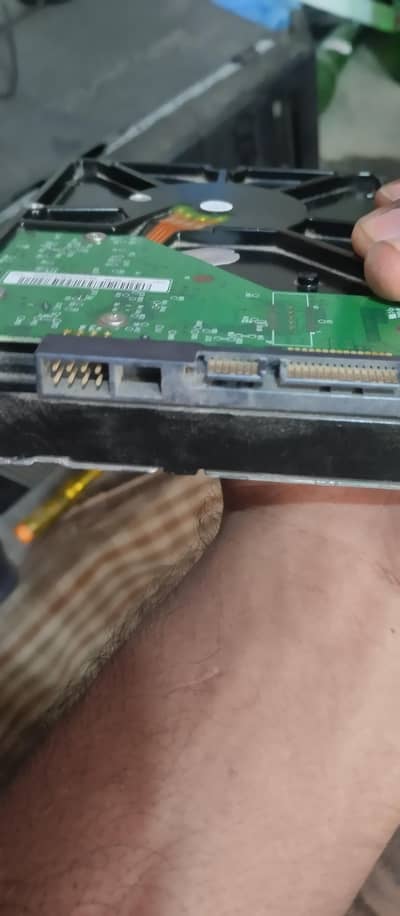 1 TB HARD DRIVE