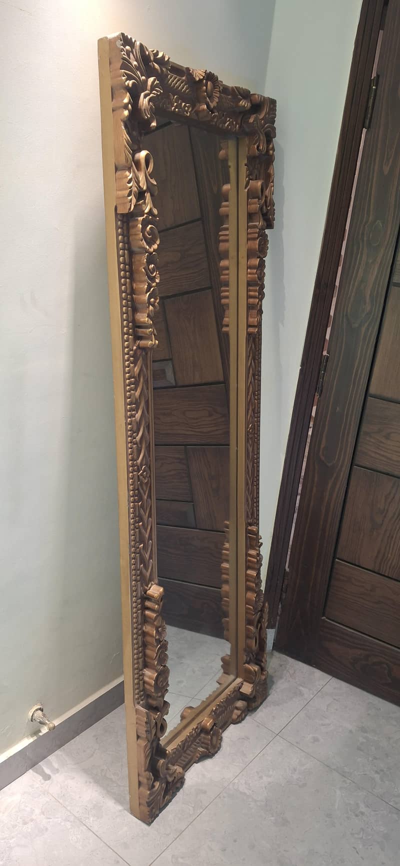 Miror Frame 1