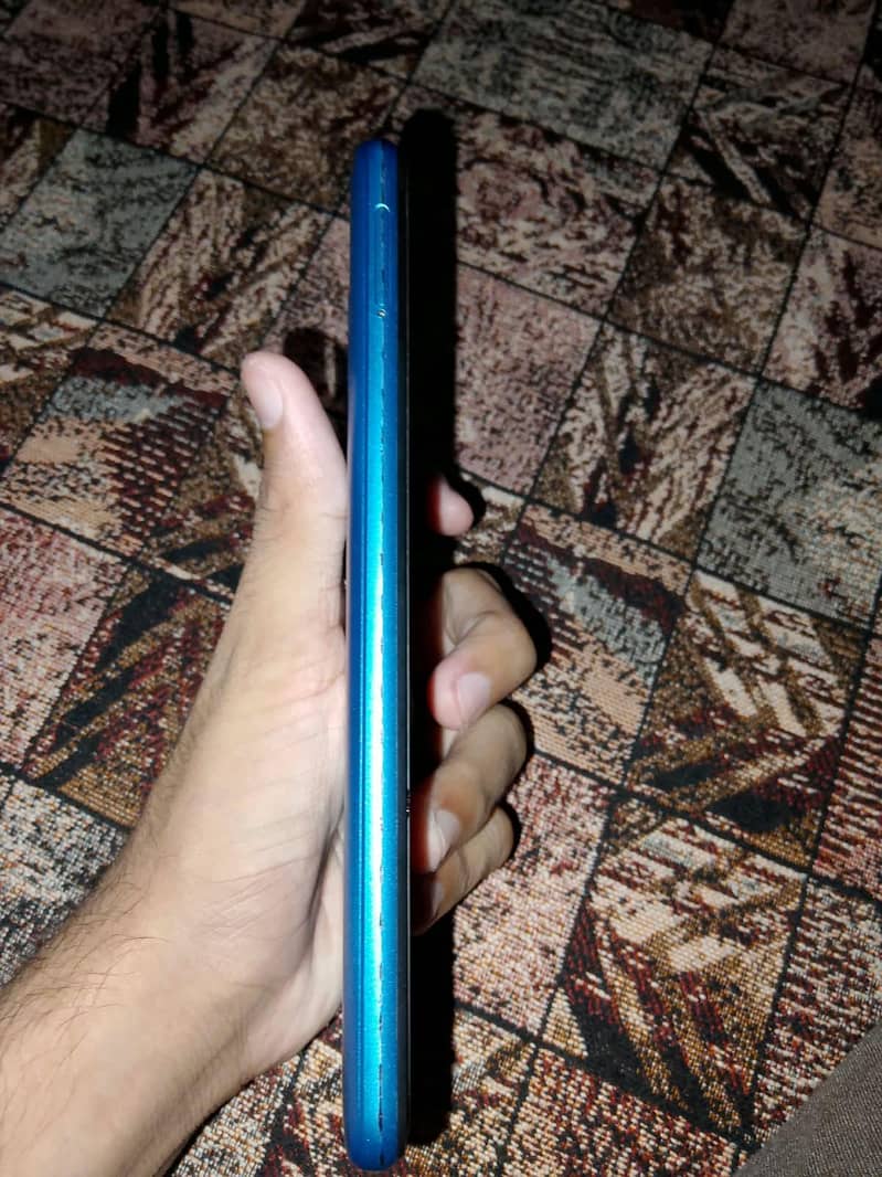 Realme C11 7