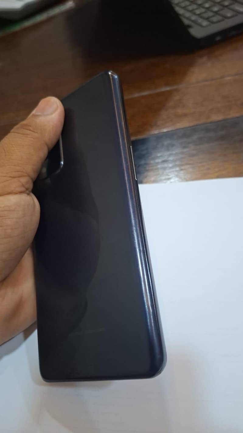 One Plus 9 5G 11