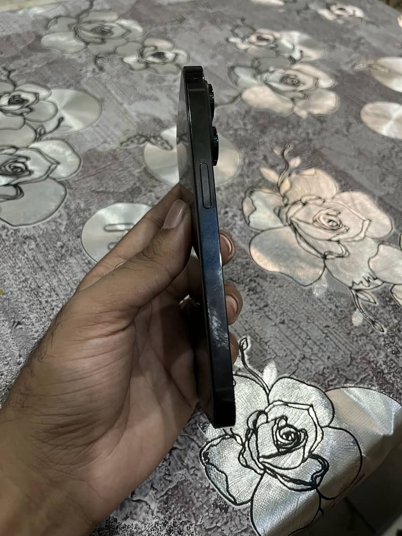 Apple iPhone 14 Pro 5