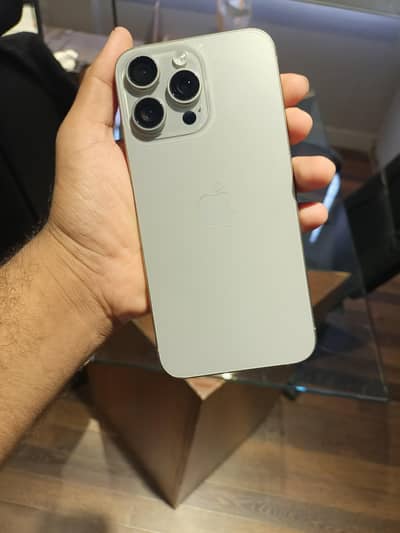 Apple iPhone 15 Pro Max