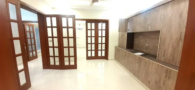 E-11 Upper Vip Orginal Pictures Attached All Facilities Available Ideal Location