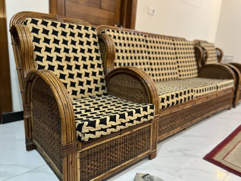 Beaitiful cane sofa set with table 1