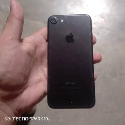 Apple iPhone 7