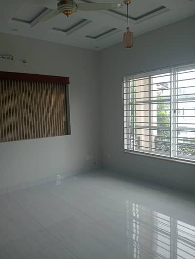 7marla 5beds DD TV lounge kitchen attached baths Brand New house ground portion plus basement portion for rent in G 14 2 islamabad