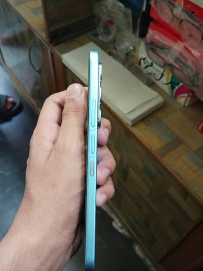 10 by 9 Condition is nmbr pr rabta kre 03493770881