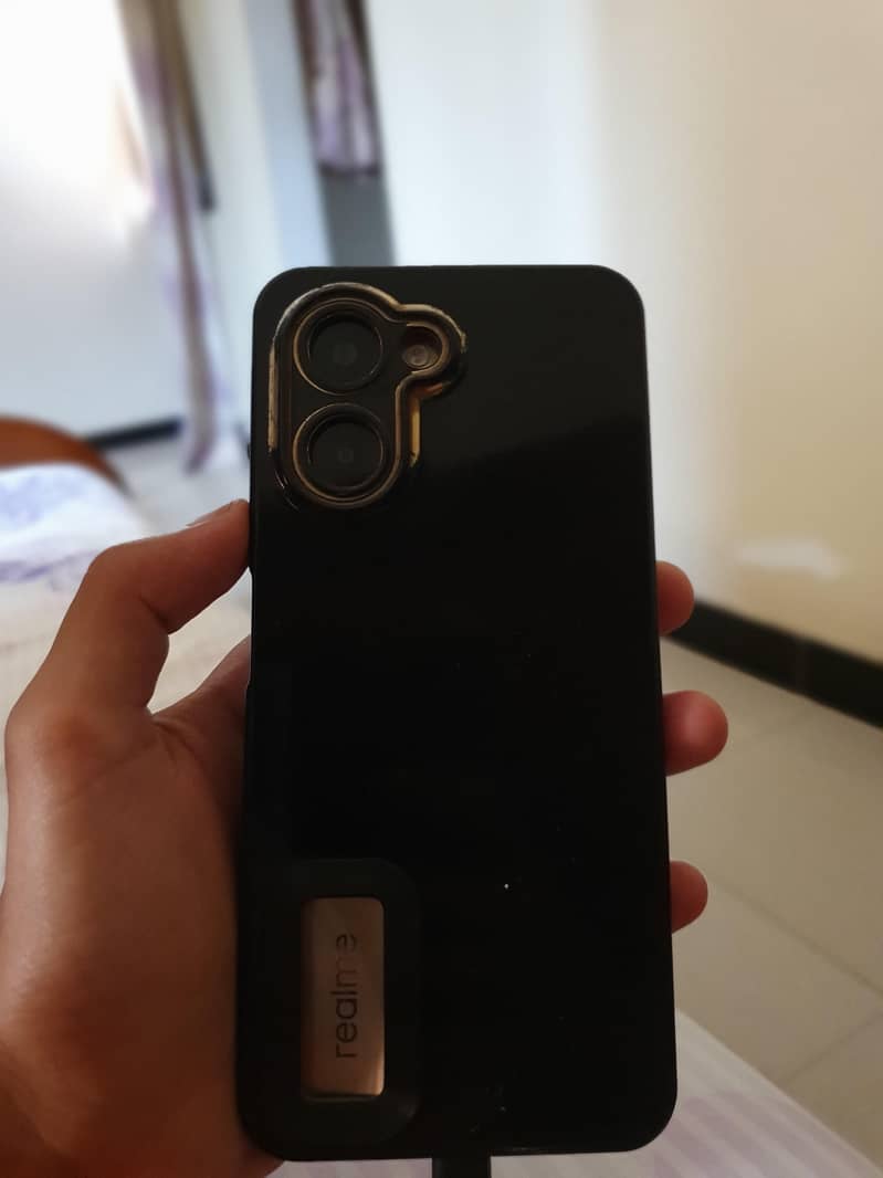 Realme C33 3