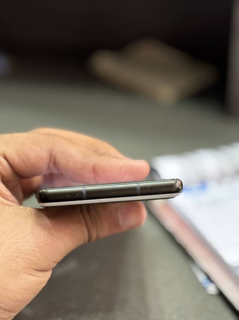 Google Pixel 6a 1