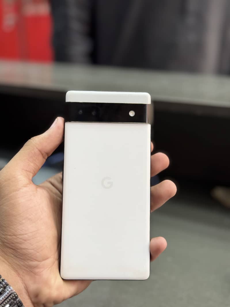 Google Pixel 6a 5