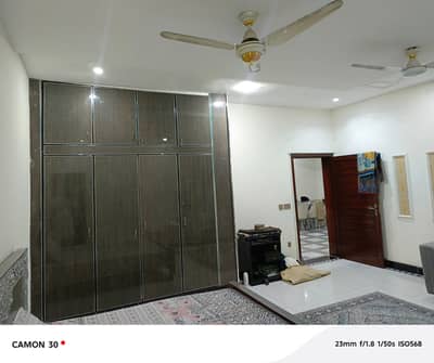 1 Kanal Brand New Upper Portion For Rent Near College Road