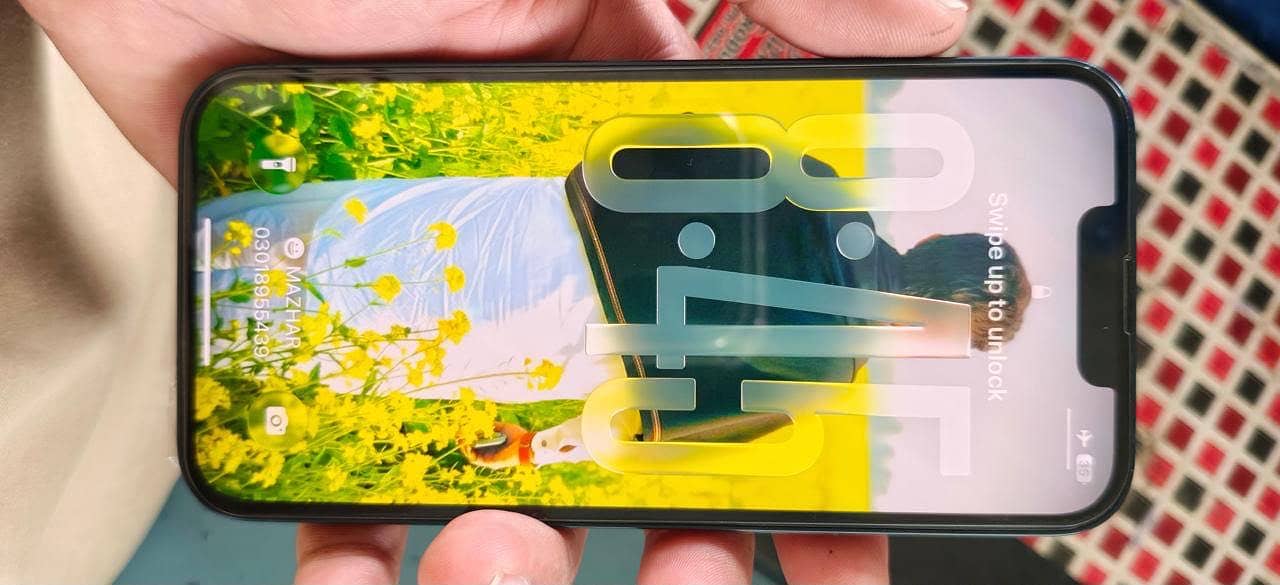 Apple iPhone 13 6