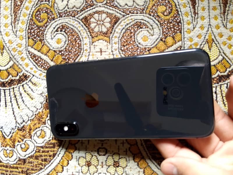 Apple iPhone X 0