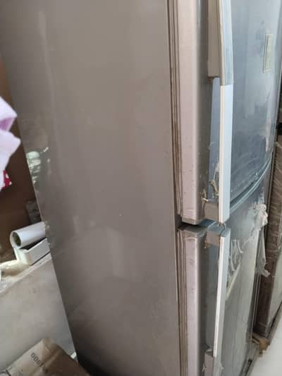 Dawlance Refrigerator for Sale | Good Condition | Neat & Clean