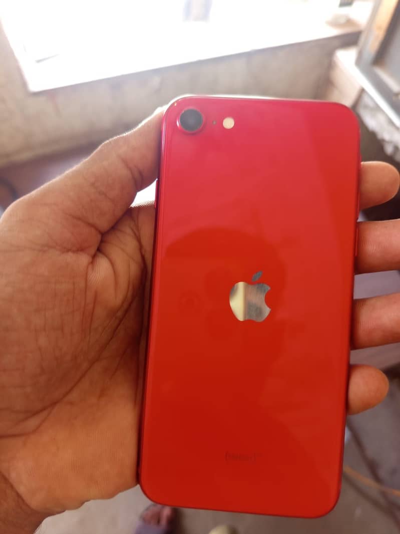 Apple iPhone SE 6