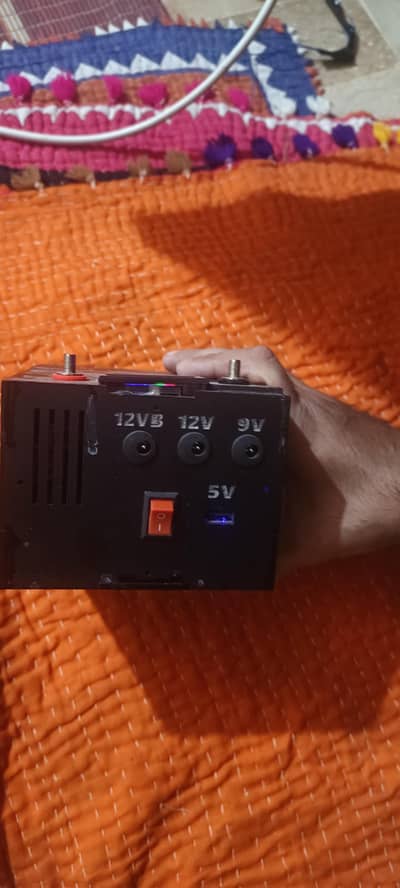 lipo4 12volt battery pack with built in charger