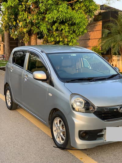Daihatsu Mira 2013
