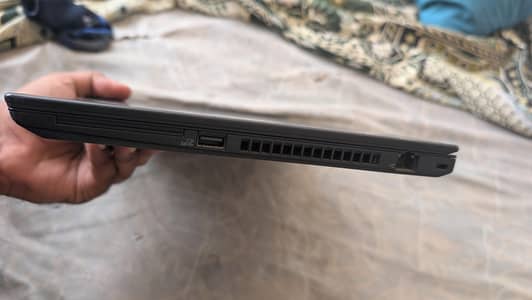 laptop 8th generation core i7 in new condition