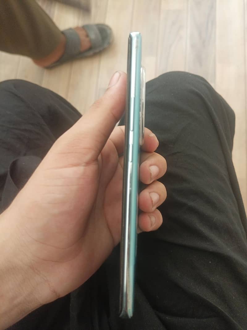 Infinix Zero 40 3