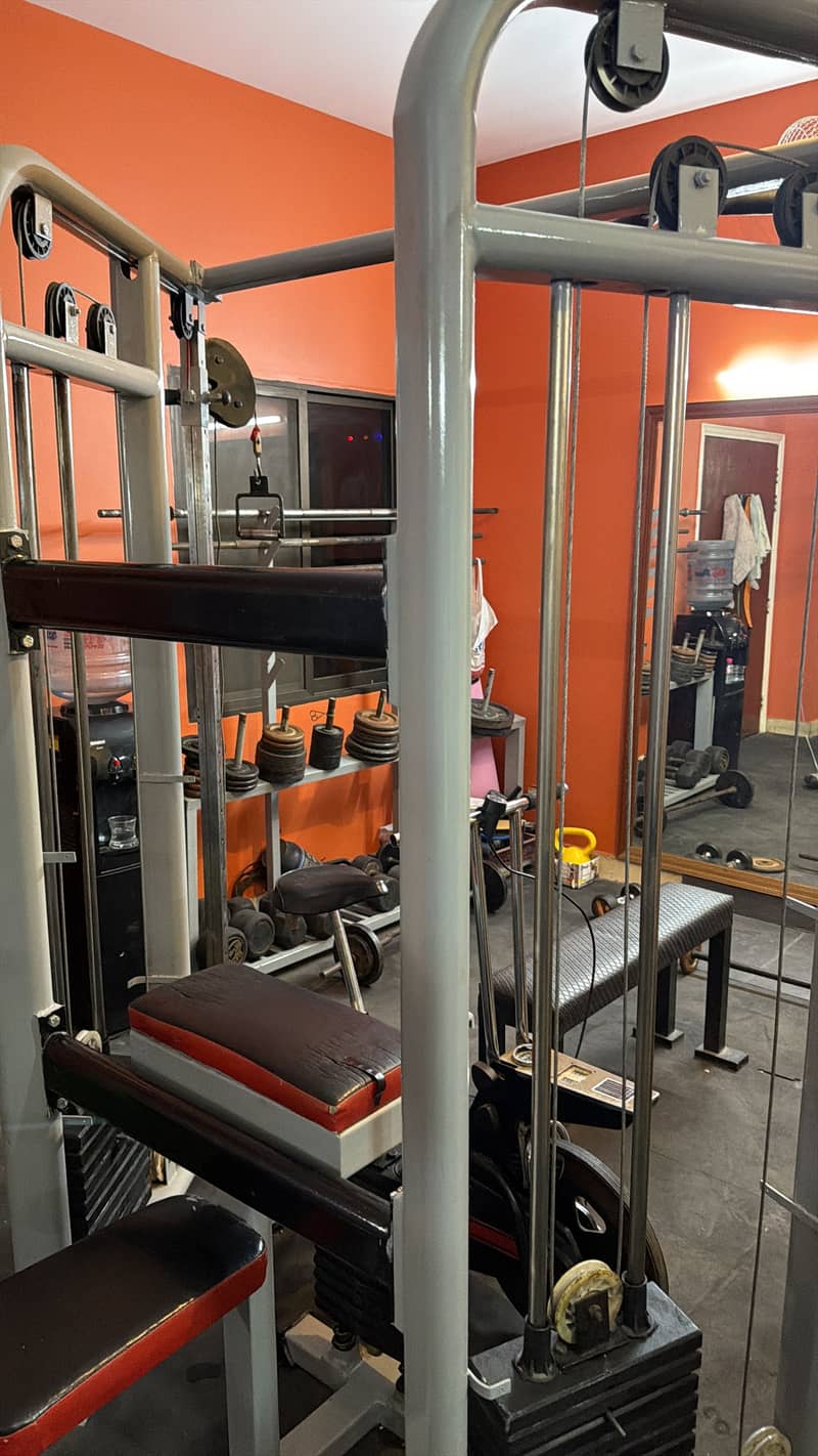 Functional training machine 0