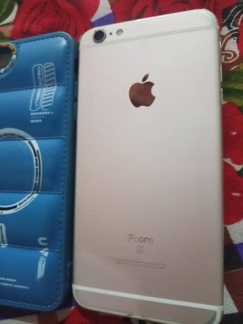 Apple iPhone 6S Plus 0
