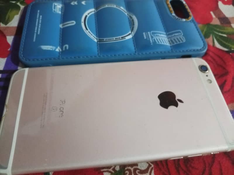 Apple iPhone 6S Plus 1