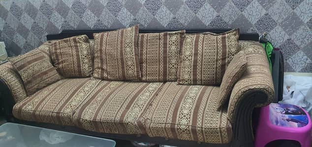 used 5 seater sofa in good condition