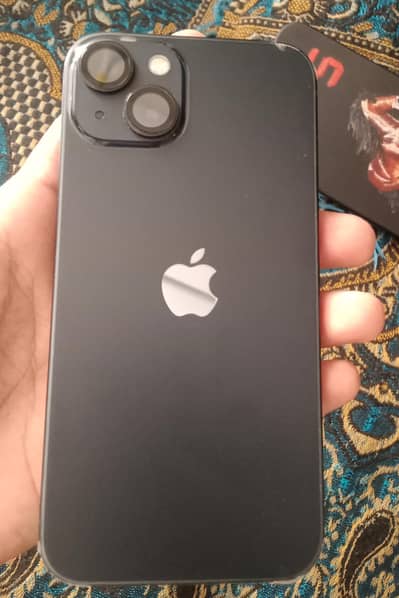 Apple iPhone 13