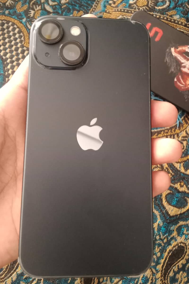 Apple iPhone 13 0