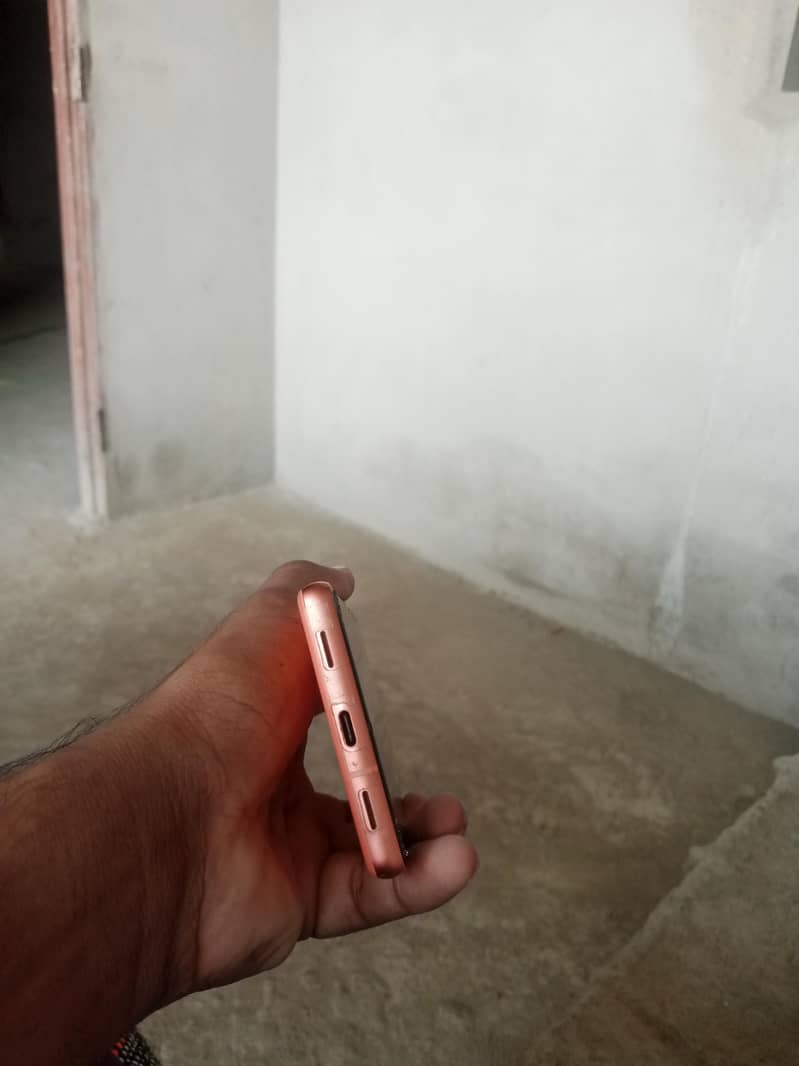 Google Pixel 7a 3