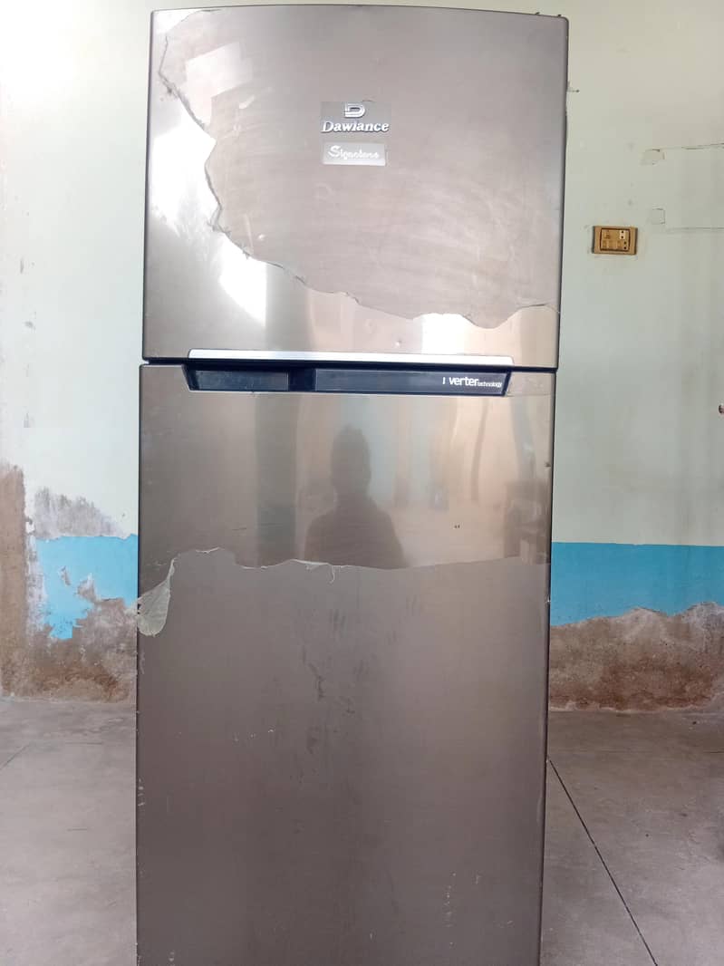 Dawlance Medium Size Invertor Ref Good Condition Only Card Problem 0