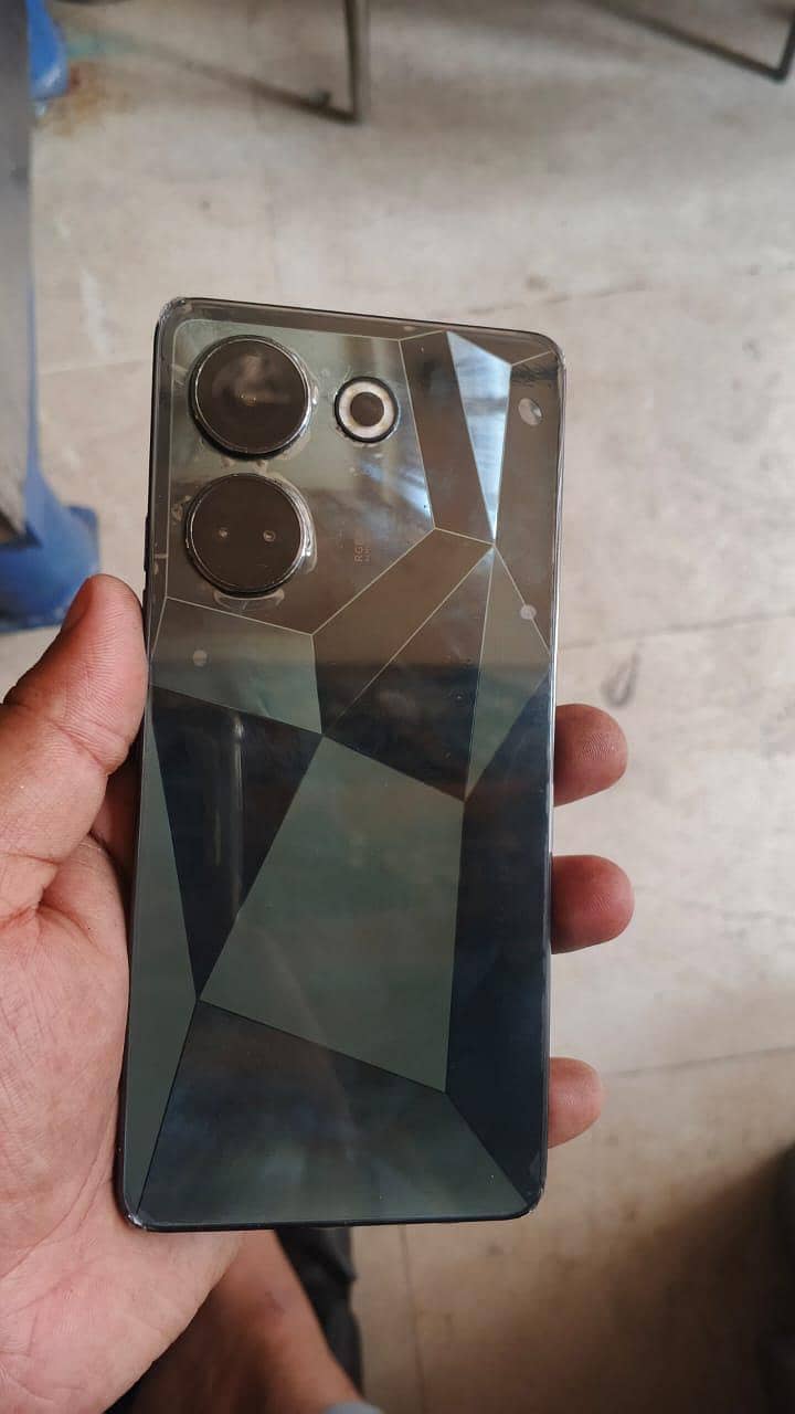 Tecno CAMON 20 1