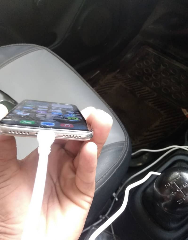 Apple iPhone X 7