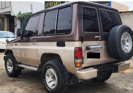 Toyota Prado 1989