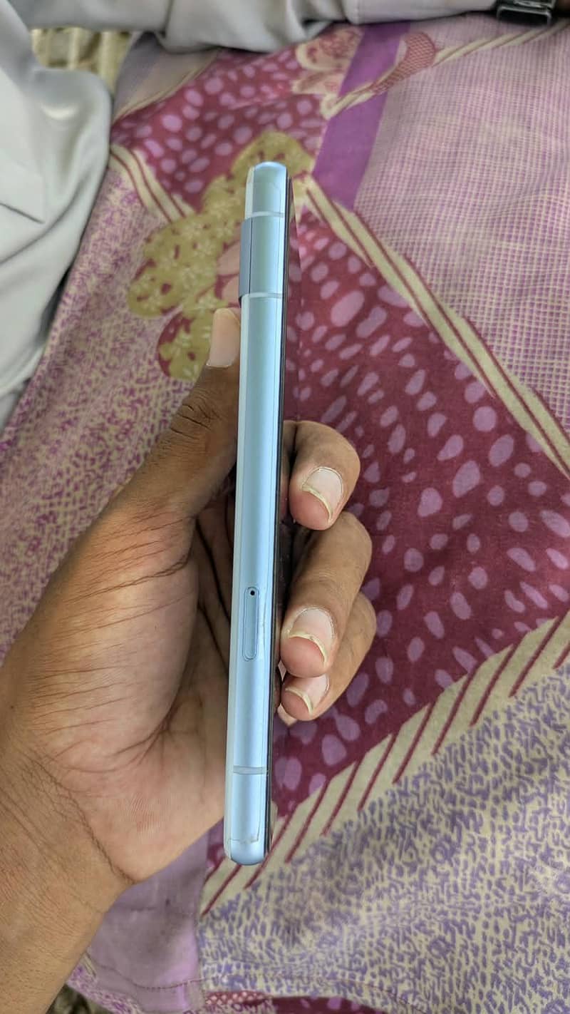 Google Pixel 7a 4