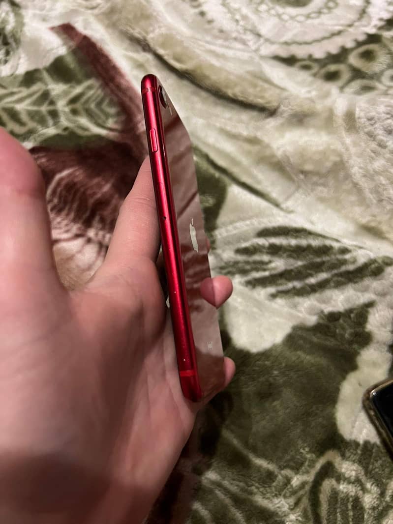 Apple iPhone SE 3