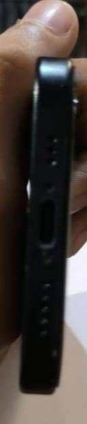 Apple iPhone 15