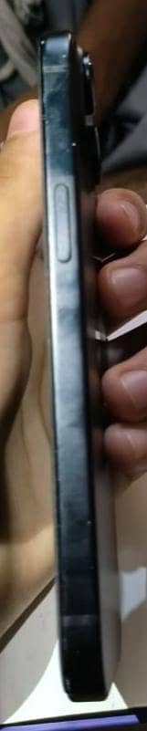 Apple iPhone 15 3
