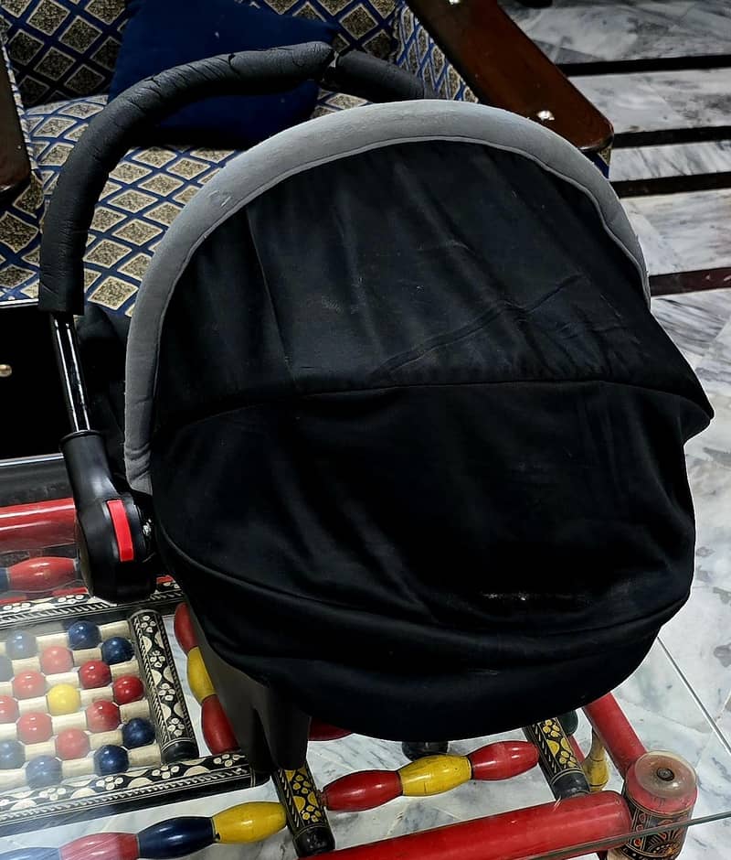 carry cot 2