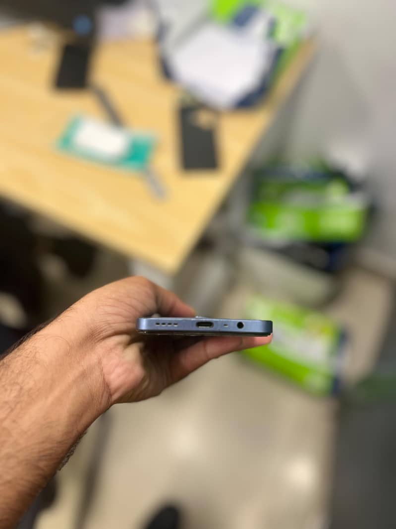 Realme C63 5