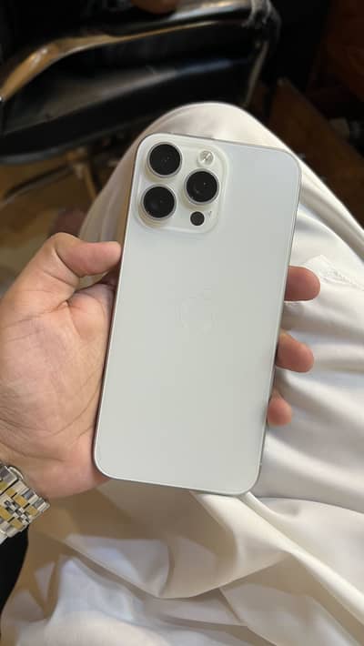 Apple iPhone 15 Pro Max
