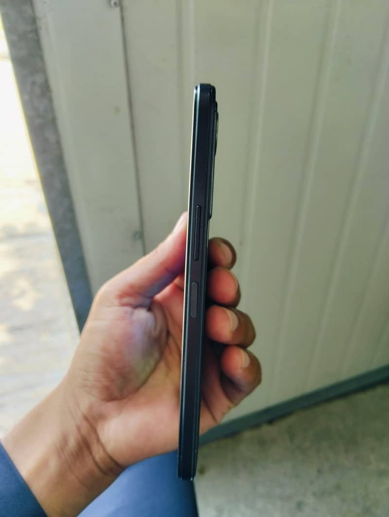 Infinix Note 11 1