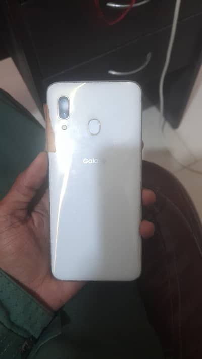 Samsung Mobile A30