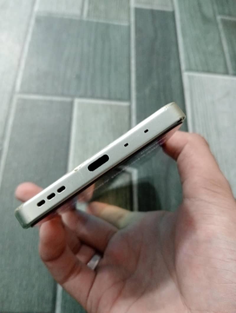 OPPO A5 Pro 3
