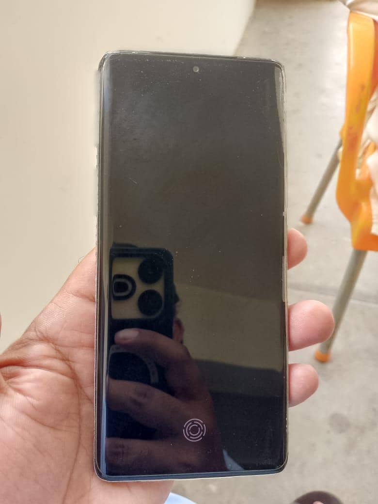 Tecno CAMON 30S 2