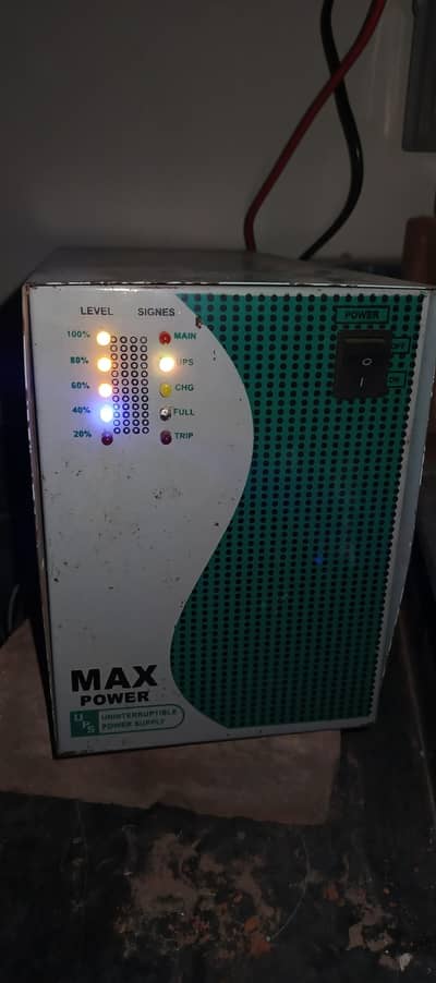 UPS FOR SALE (700 WATTS)