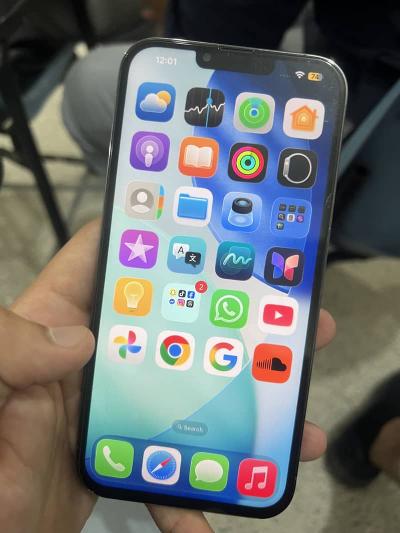 Apple iPhone 13 Pro Max 2