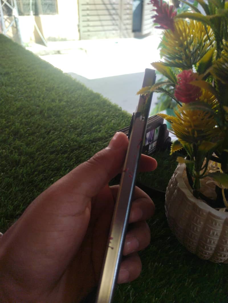 Tecno CAMON 20 1