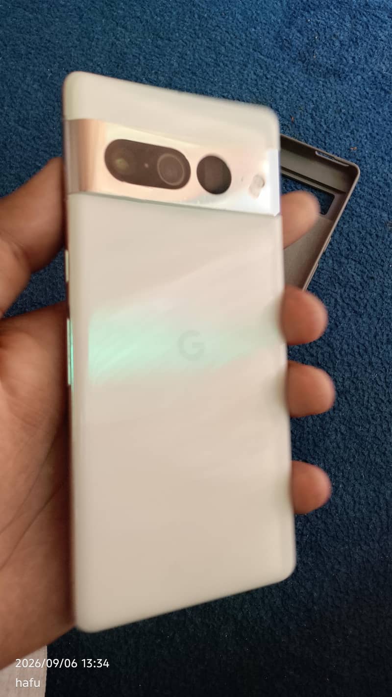 Google Pixel 7 Pro 3
