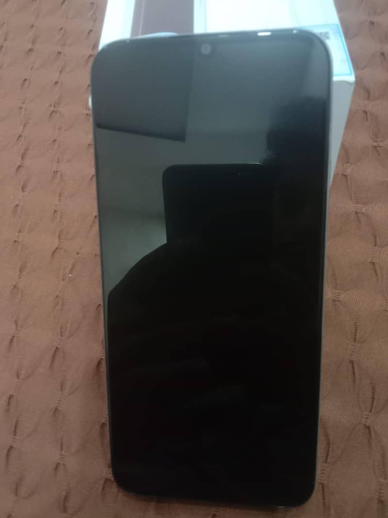 OPPO A6c 3